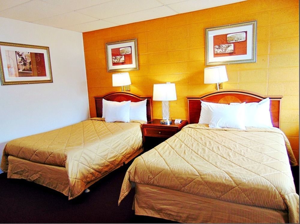 Red Carpet Inn Duncannon New Buffalo Esterno foto