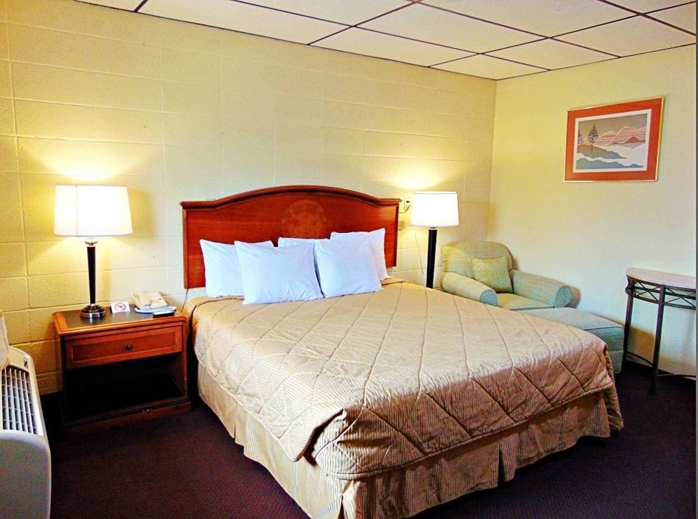Red Carpet Inn Duncannon New Buffalo Esterno foto